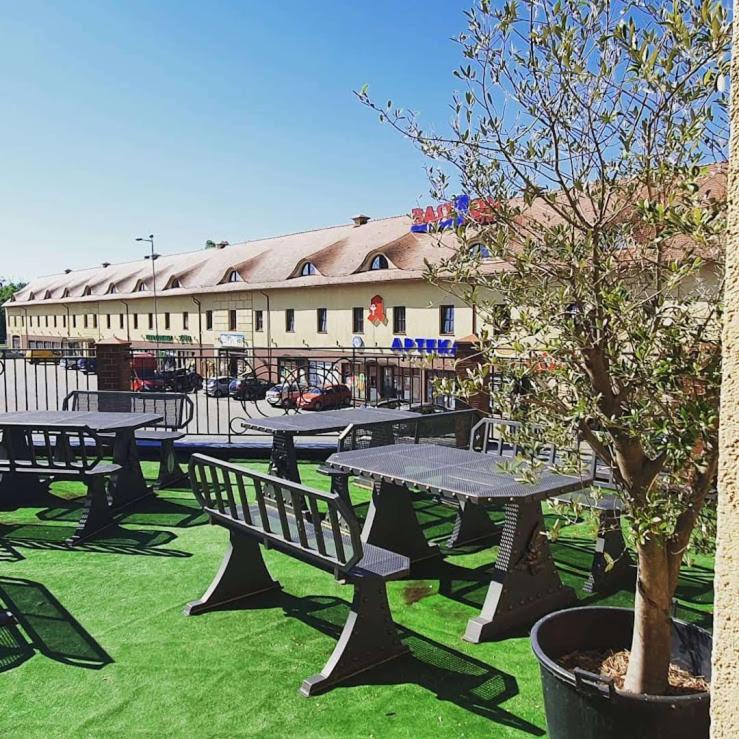קוסטרזין נאד אודרה Hotel Bastion מראה חיצוני תמונה
