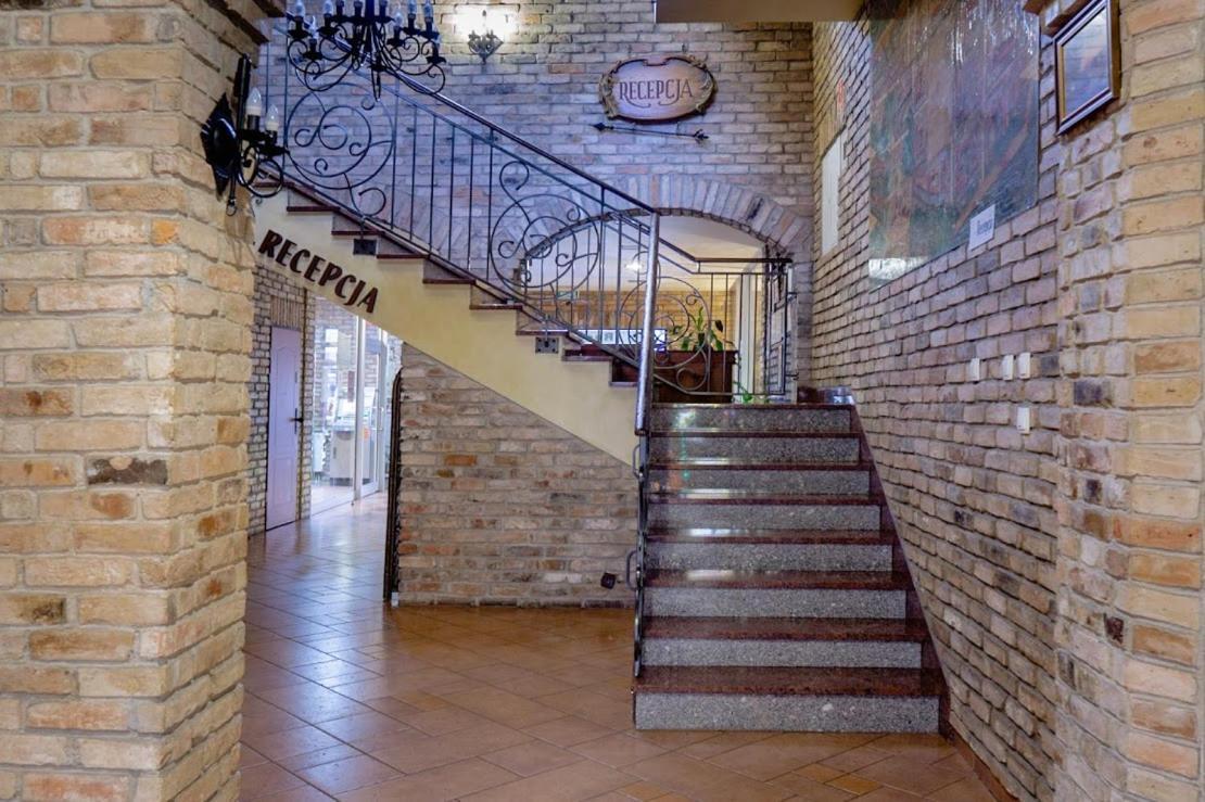 קוסטרזין נאד אודרה Hotel Bastion מראה חיצוני תמונה